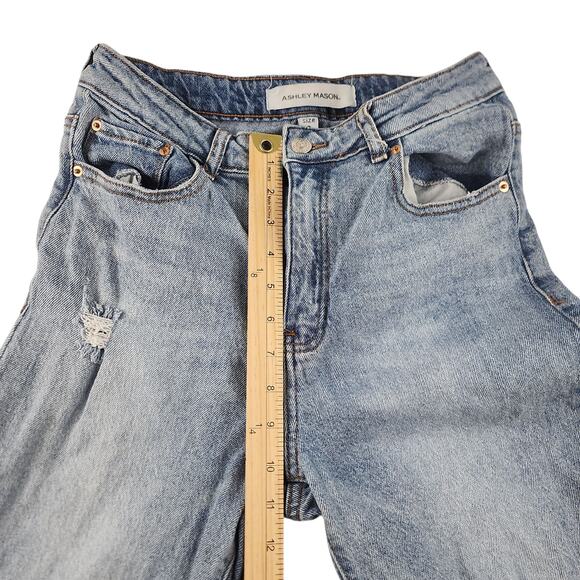 Ashley Mason Jeans 9 Bleached Stone Washed Light Denim Ripped Destroyed Mom - Picture 9 of 14